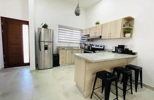 Herradura House | Si Es Vida Beach House
