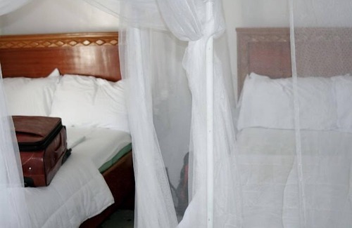Siaya Hotel | Siaya White Hotel