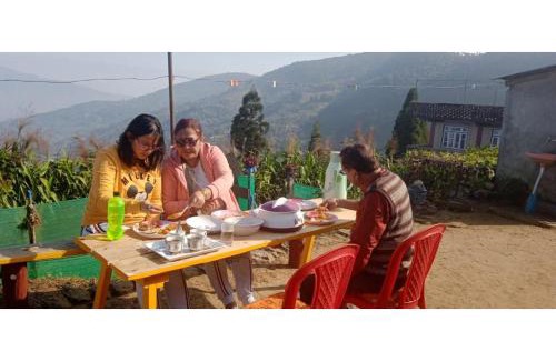 Lebong and Mineral Spring Tea Garden House | Siddharth Home Stay, Dawaipani