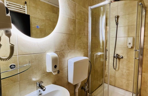 Zemun Hotel | Side One Design Hotel