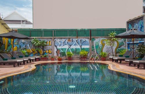 Taphul Village Area Hotel | Side Walk Hotel