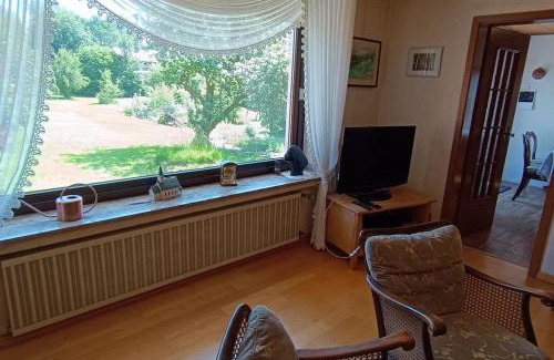 Velbert Apartment | Siedlungshaus im Grünen