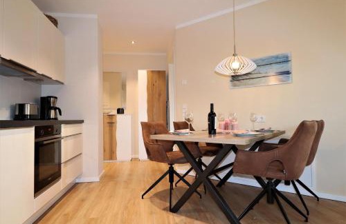 Fedderwardersiel Apartment | Sielhuus 5, Ferienwohnung mit Sauna in Fedderwardersiel