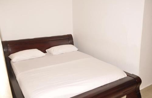 Entebbe Hotel | Sienna Beach Hotel Entebbe