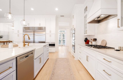 Tallahassee House | Sienna Lee Gardens: A Beautifully Renovated Home with Pool