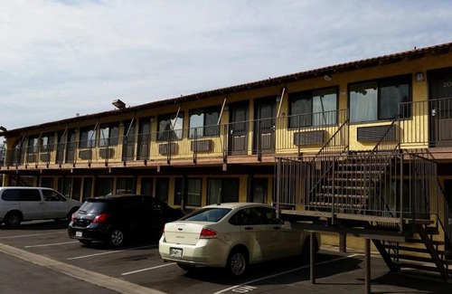 South el Monte Hotel | Sierra Inn