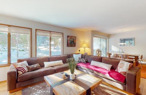 Mammoth Lakes House | Sierra Megeve 11