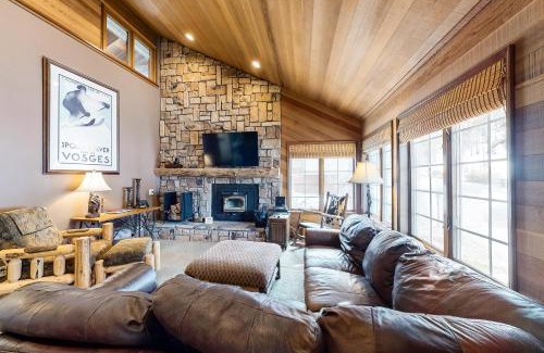 Mammoth Lakes Apartment | Sierra Megeve 6