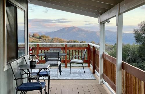 Ahwahnee House | Sierra Mountain Lodge - Vacation Rentals - Yosemite