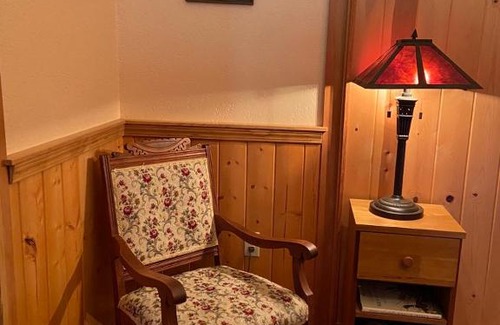 Mariposa Bed & Breakfast | Sierra Trails Inn