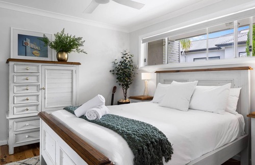 Charlestown Villa | Siesta Key- Shops, cafes and comfort