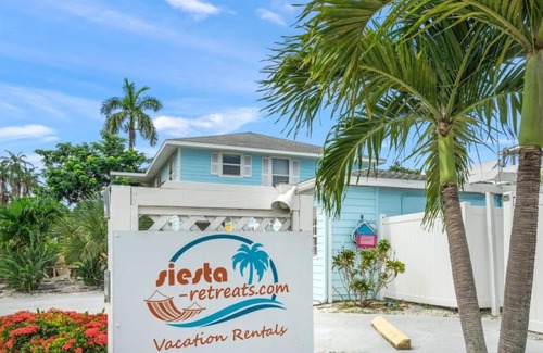Siesta Key Village Apartment | Siesta Key Villa w/d Beach Access | Pool & More