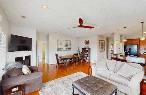 Moneta House | Siesta Sunset Retreat