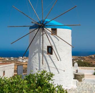 Platis Gialos House | Sifnos Roots