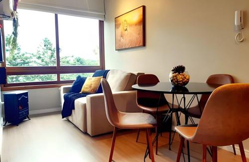 Bairro Lago Negro Apartment | Siga Gramado - Lindo com vista! Centro a pé!