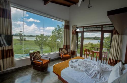 Sigiriya Hotel | Sigiriya Wewa Addara Hotel - Hotel By The Lake