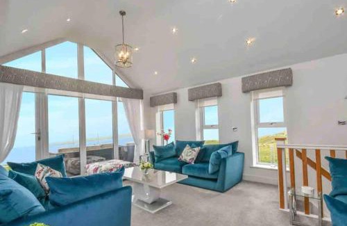 Amble House | Signal House - A Stunning Beach House - 2020 Build