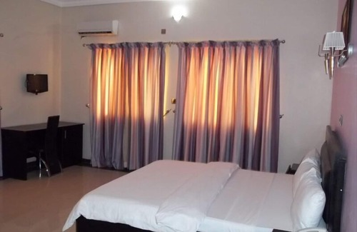 Independence Layout Hotel | Signature Grand Hotel