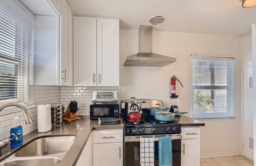 San Clemente Apartment | Signature KING 1BR Apt In San Clemente Beach! (AC)