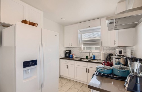 San Clemente Apartment | Signature KING 1BR Apt In San Clemente Beach! (AC)