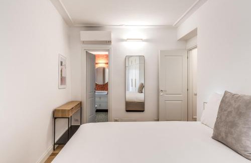 Trastevere Apartment | Silent 2 Bdrm heart of Trastevere