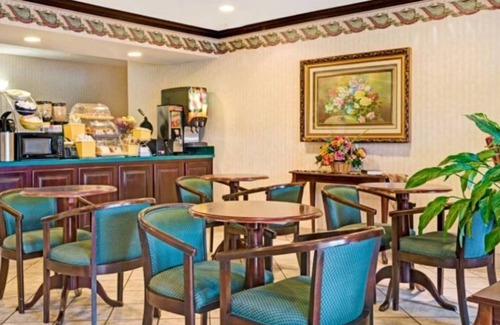 Siler City House | Siler City!Kick off the Day Right,Well-deserved11