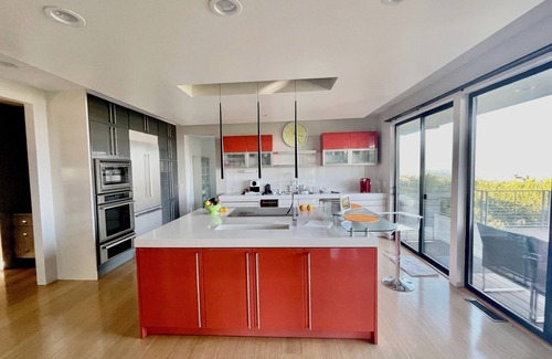 Los Altos Hills House | Silicon Valley Mansion in Los Altos Hills-3