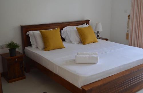Seeduwa - Katunayake Bed & Breakfast | Silina Airport Residence & Transit Hotel