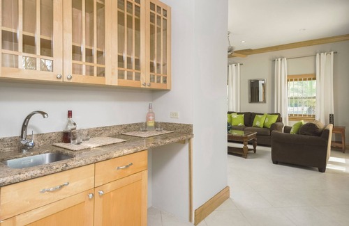 Nassau House | Silk Cotton Villa 1