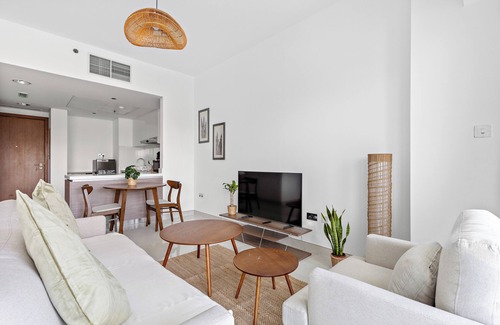 Al Raha Beach Apartment | Silkhaus Al Hadeel East