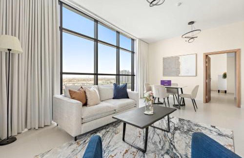 Al Raha Beach Apartment | Silkhaus Bright 1BDR Stay in The View Tower