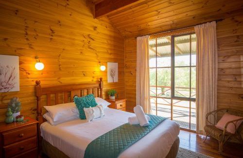 Pokolbin House | Silky Oak Cottage & Studio