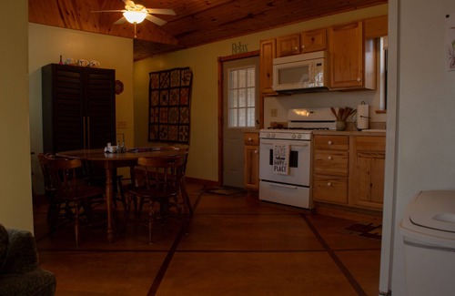 Shirley House | Sills Cove Lodge on Greers Ferry Lake! Plenty of parking, boat launch and view!