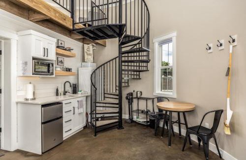 La Verkin House | Silo Suite 1 Pet Friendly- Near Zion National Park