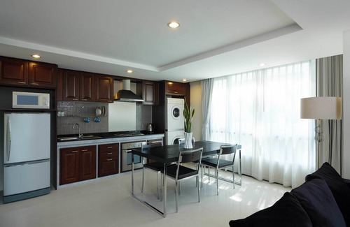 Silom Hotel | Silom Lofts Hotel