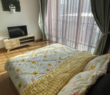 Sathorn Apartment | Silom-Sathorn The Little Hut With Private Area