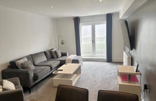 Cleethorpes Apartment | Silver Bay by VISIT CLEETHORPES - Central, Private Parking