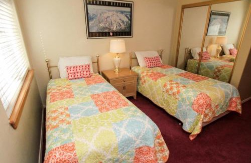 Mammoth Lakes House | Silver Bear #40