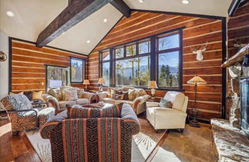 Breckenridge House | Silver Circle Lodge home