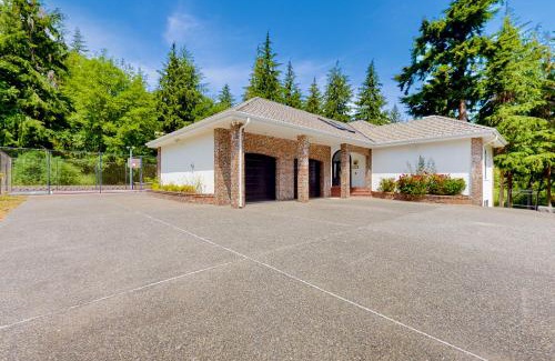 Oak Harbor House | Silver Lake Splendor
