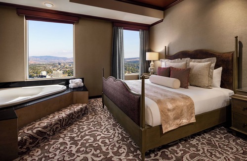 Downtown Reno Hotel | Silver Legacy Reno- A Caesars Rewards Destination