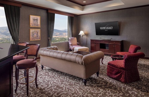 Downtown Reno Hotel | Silver Legacy Reno- A Caesars Rewards Destination