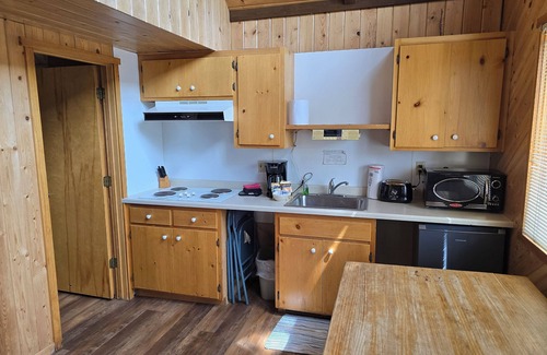 Ely Cabin | Silver Rapids Lodge
