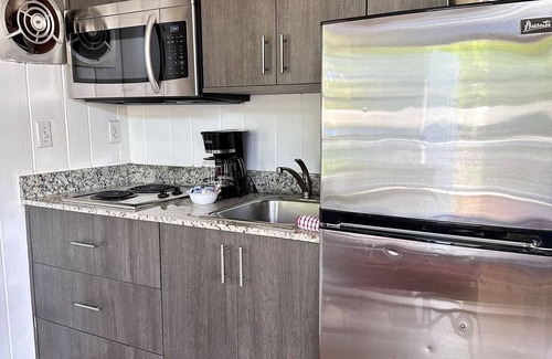 Key Biscayne Hotel | Silver Sands Beach Resort