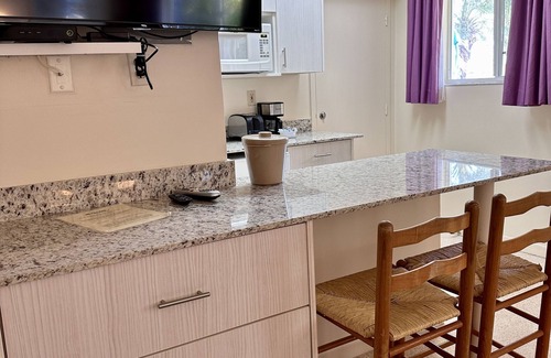 Key Biscayne Hotel | Silver Sands Beach Resort
