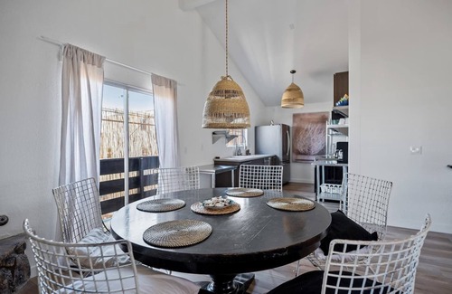 Silver Strand House | Silver Strand/Channel Islands Harbor Beach Flat comfy home-2min to the beach