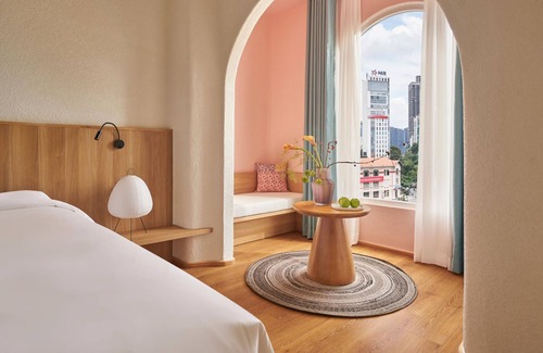 Downtown Ho Chi Minh City Hotel | Silverland Ben Thanh
