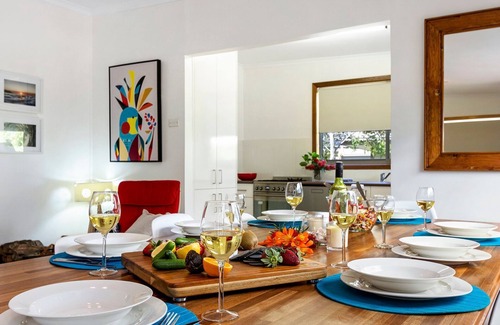 Culburra Beach Cottage | Silvermere Cottage - a cosy family getaway