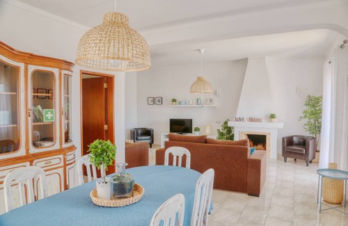 Gale Villa | Simões - Close to Praia da Galé. W/ Private Pool, Wi-Fi, BBQ, Air/Con