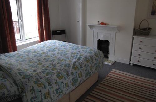 Bangor House | Simon's Cosy House